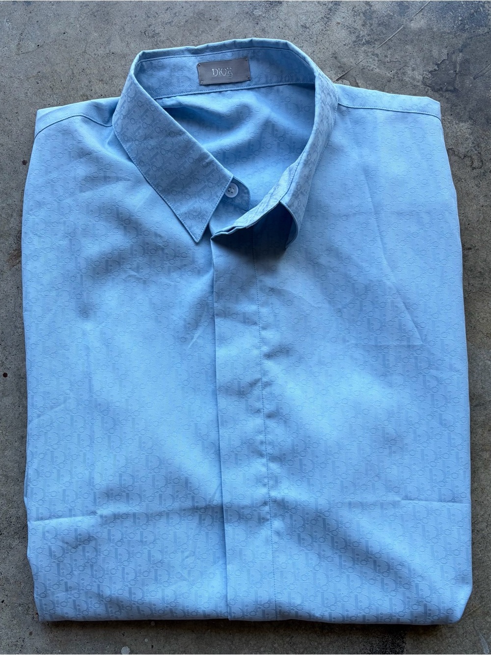 Dior SILK Blue Monogram button Short Sleeve Shirt – 
Size 41 L